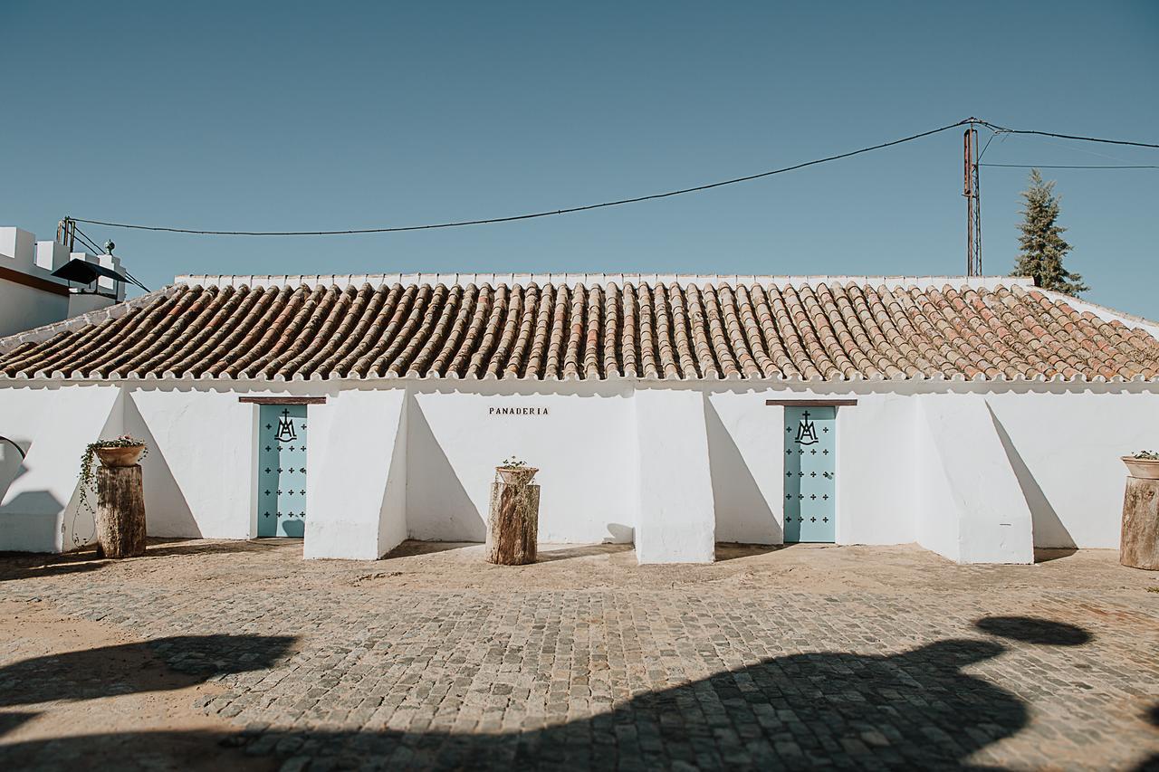 Villa Cortijo Santa Clara à Carmona  Extérieur photo