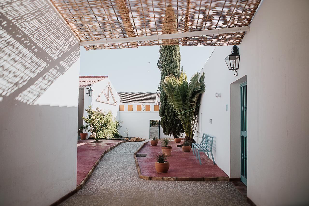 Villa Cortijo Santa Clara à Carmona  Extérieur photo