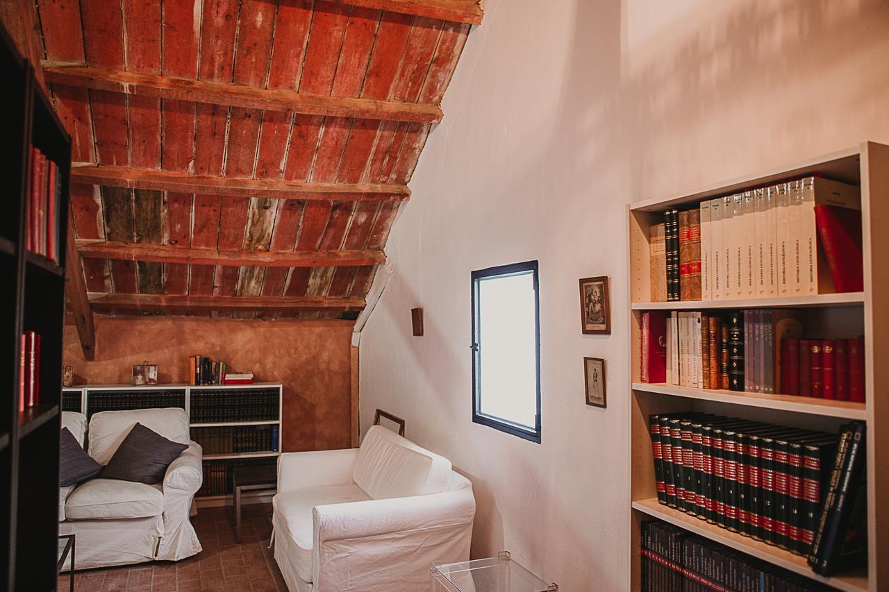 Villa Cortijo Santa Clara à Carmona  Extérieur photo