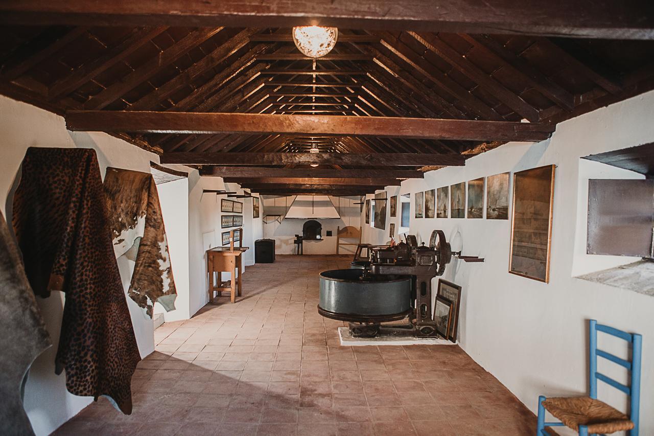 Villa Cortijo Santa Clara à Carmona  Extérieur photo