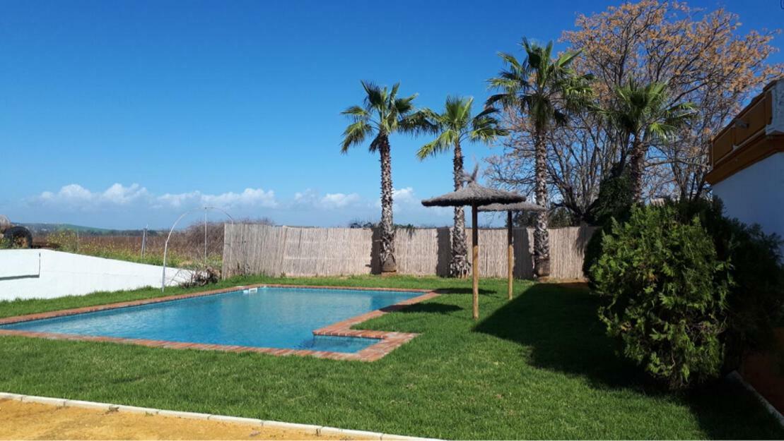 Villa Cortijo Santa Clara à Carmona  Extérieur photo