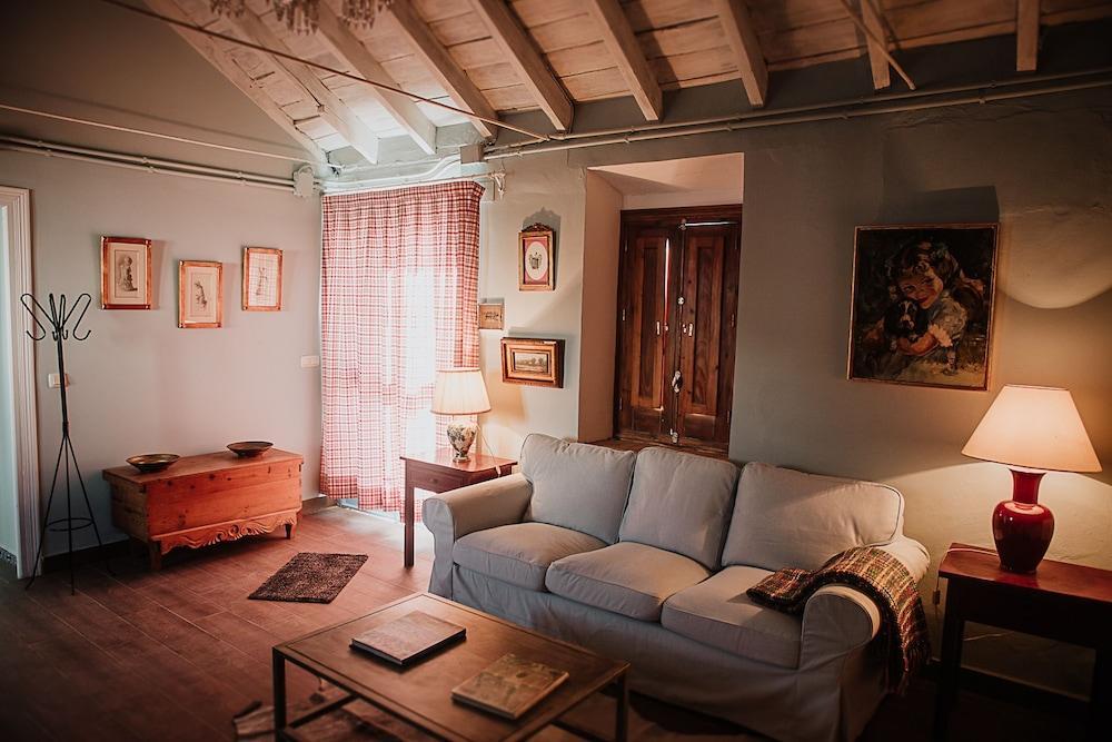 Villa Cortijo Santa Clara à Carmona  Extérieur photo
